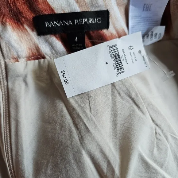 Banana Republic Linen Meridian Shorts