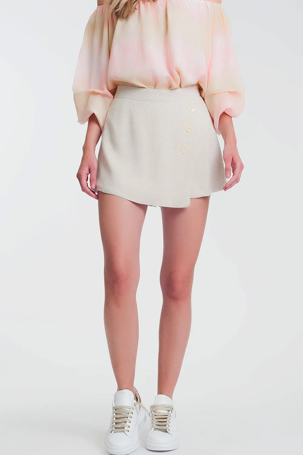 button detail shorts