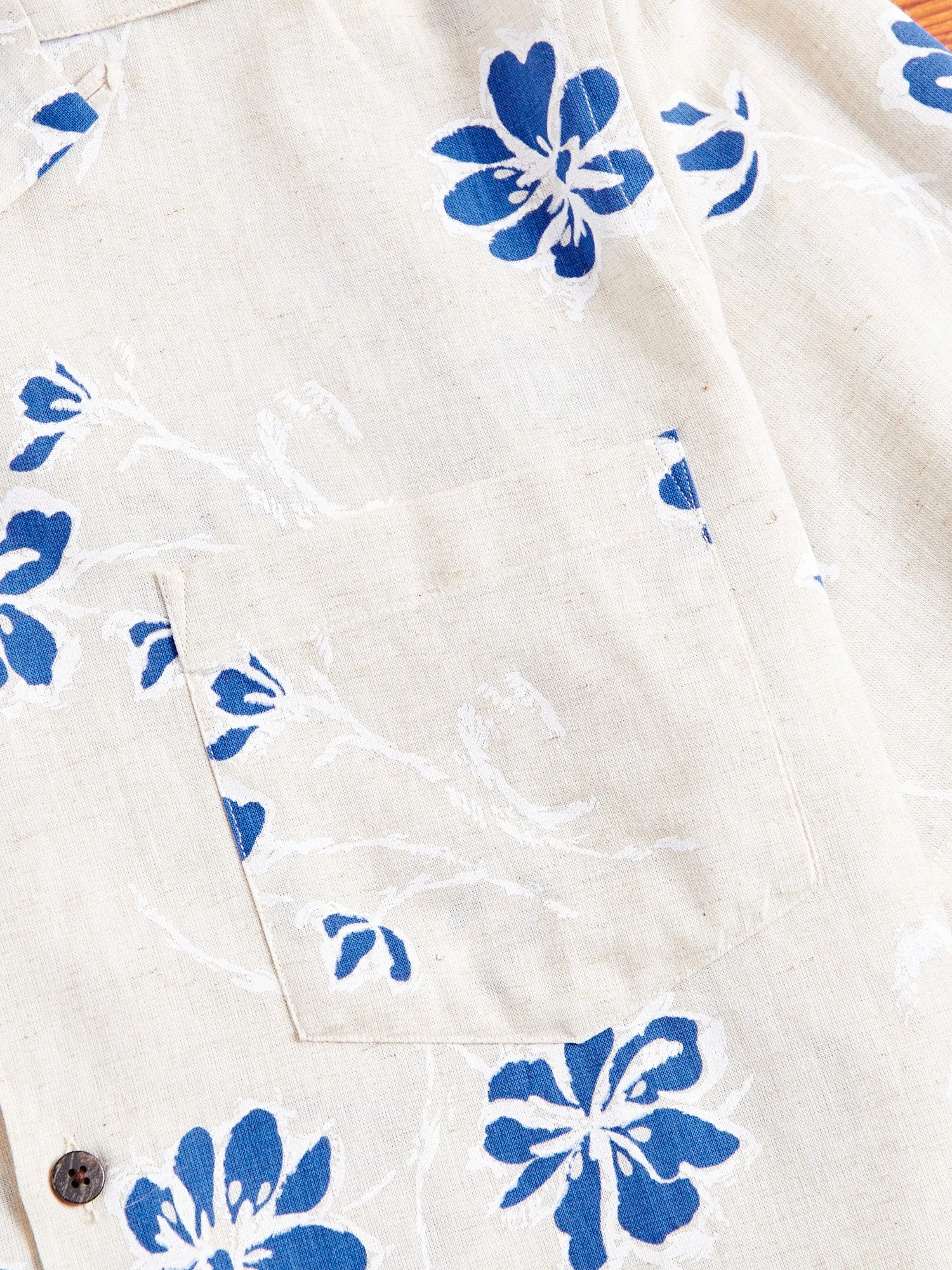 Canvas Button-Up Shirt in Blue