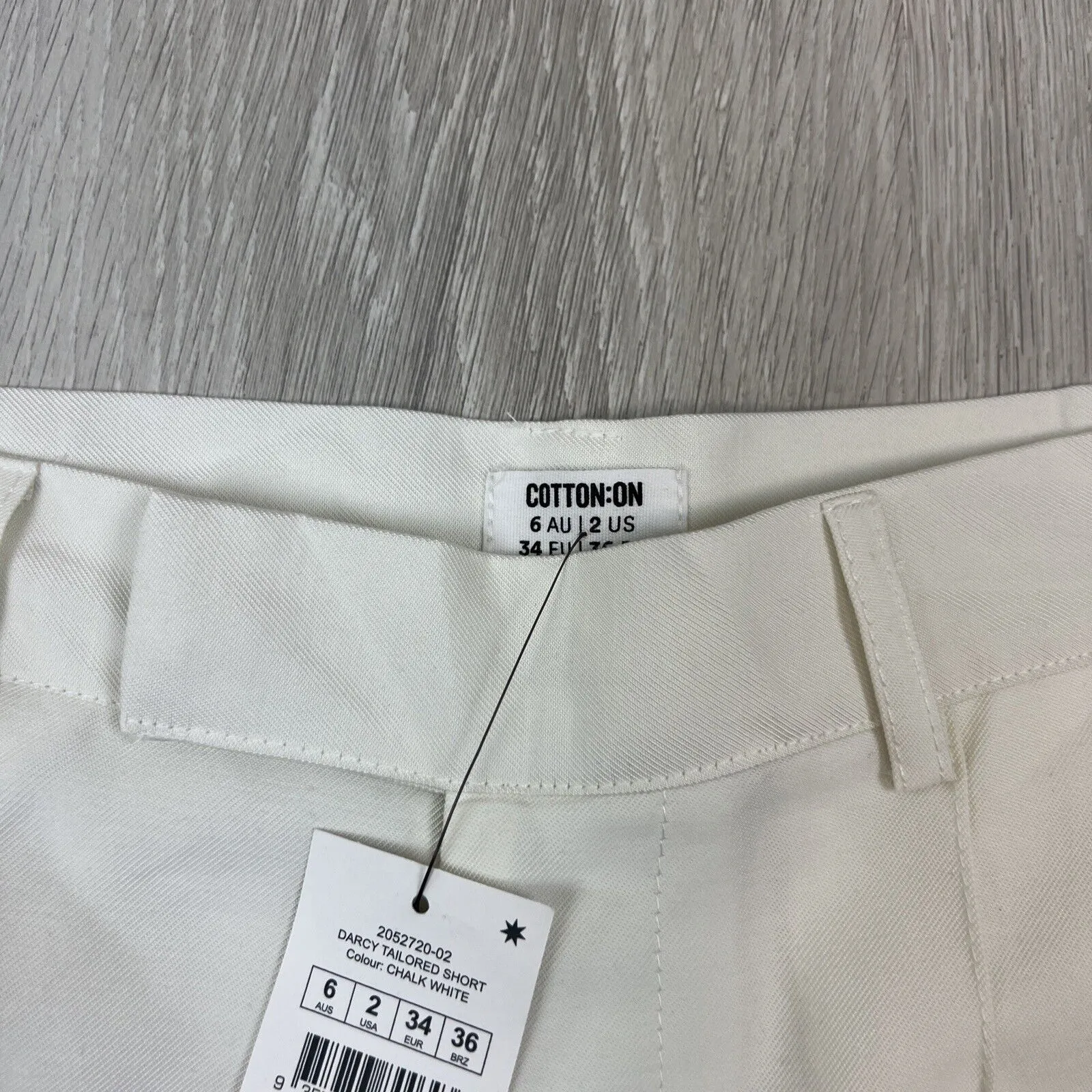 Cotton On Womens Darcy Tailored White Short Size 6 AU / 2 US (New)