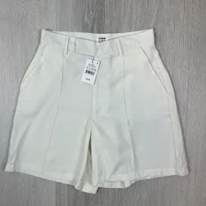Cotton On Womens Darcy Tailored White Short Size 6 AU / 2 US (New)