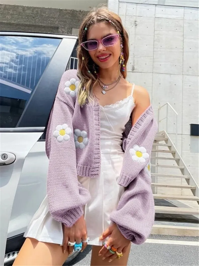 Delight Embroidered Daisy Knit Cropped Cardigan
