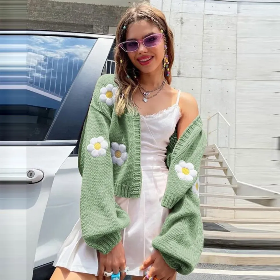 Delight Embroidered Daisy Knit Cropped Cardigan