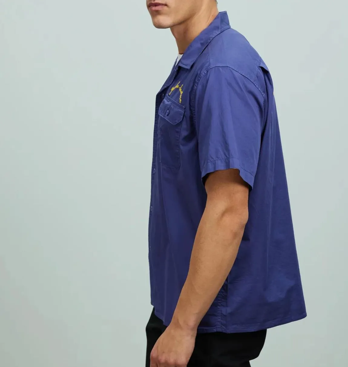 Deus ex Machina Mens Blue Button Up Shirt Size Large (New)