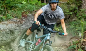 ilabb Womens Traverse Ride Shorts