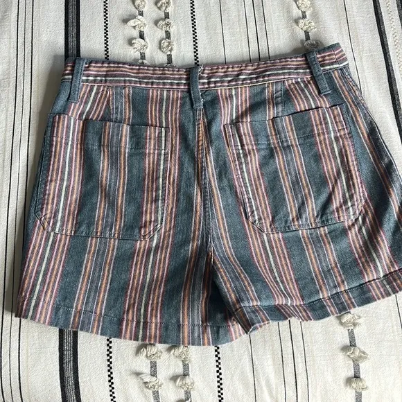 Madewell • Emmett shorts in rainbow stripe