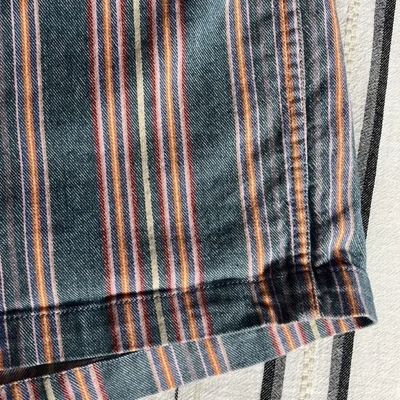 Madewell • Emmett shorts in rainbow stripe