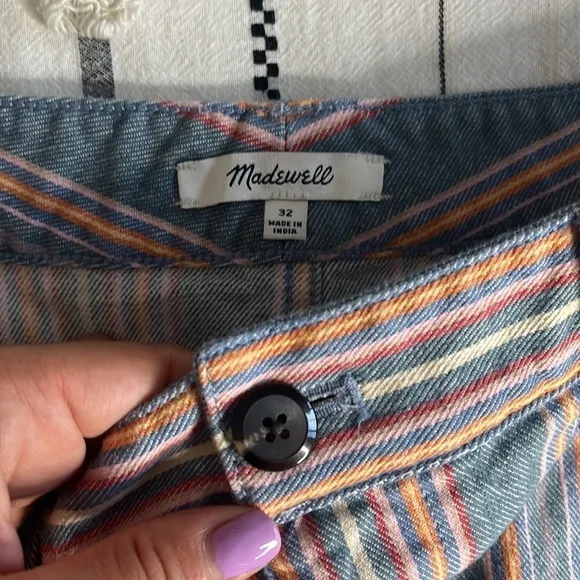 Madewell • Emmett shorts in rainbow stripe
