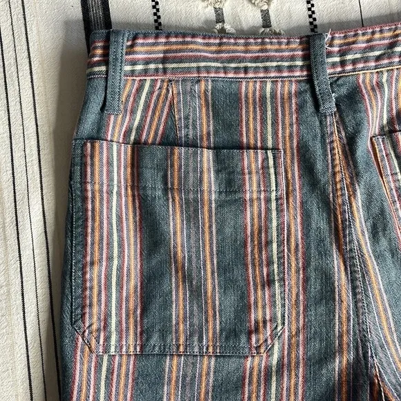 Madewell • Emmett shorts in rainbow stripe