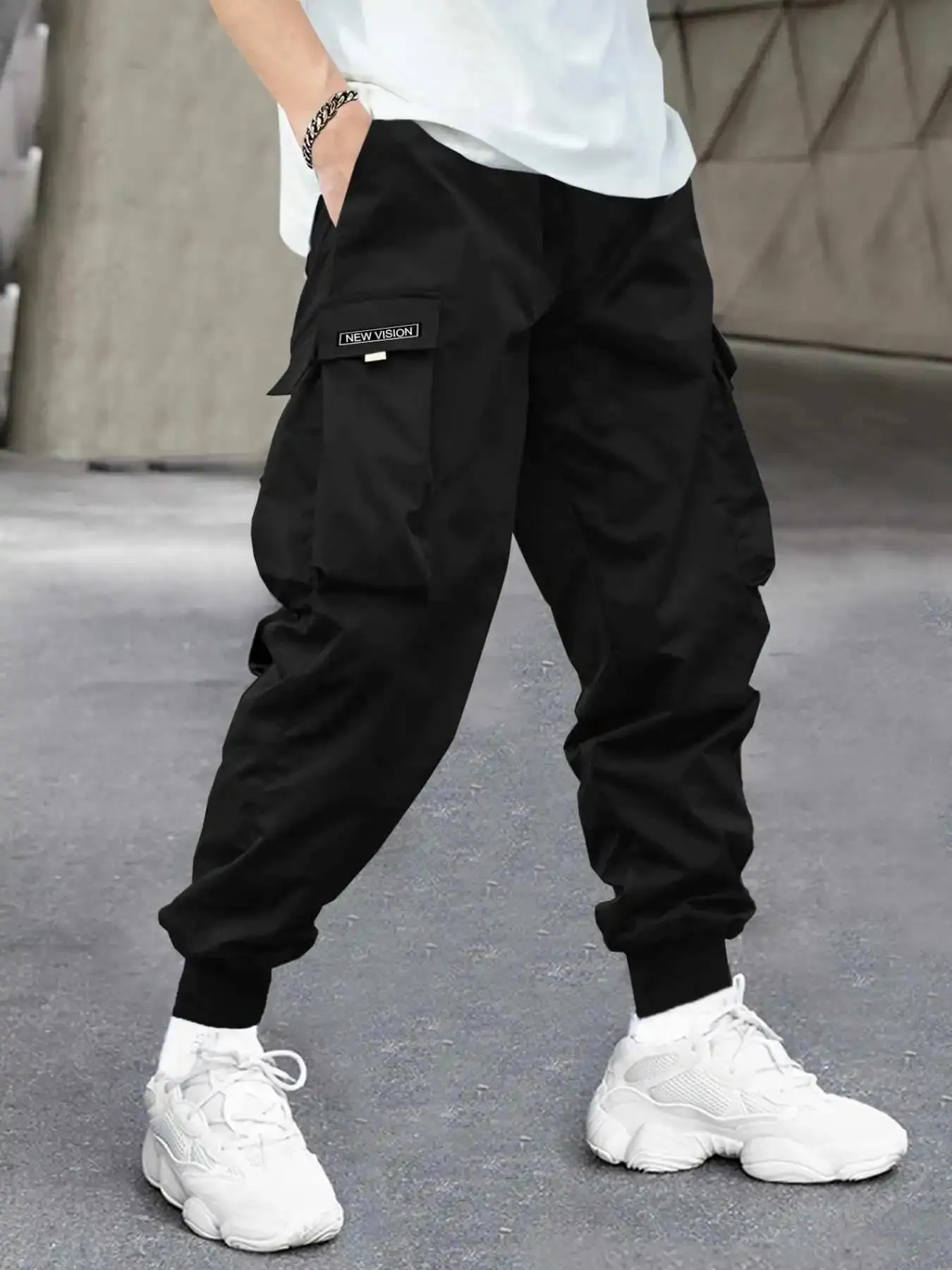 Men's Cargo Pants with Flap Pockets and Drawstring Waist