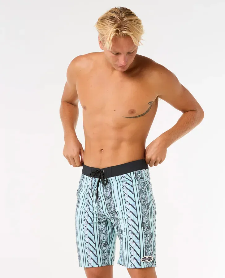 Mirage Heritage Vert 19" Board shorts - Aqua