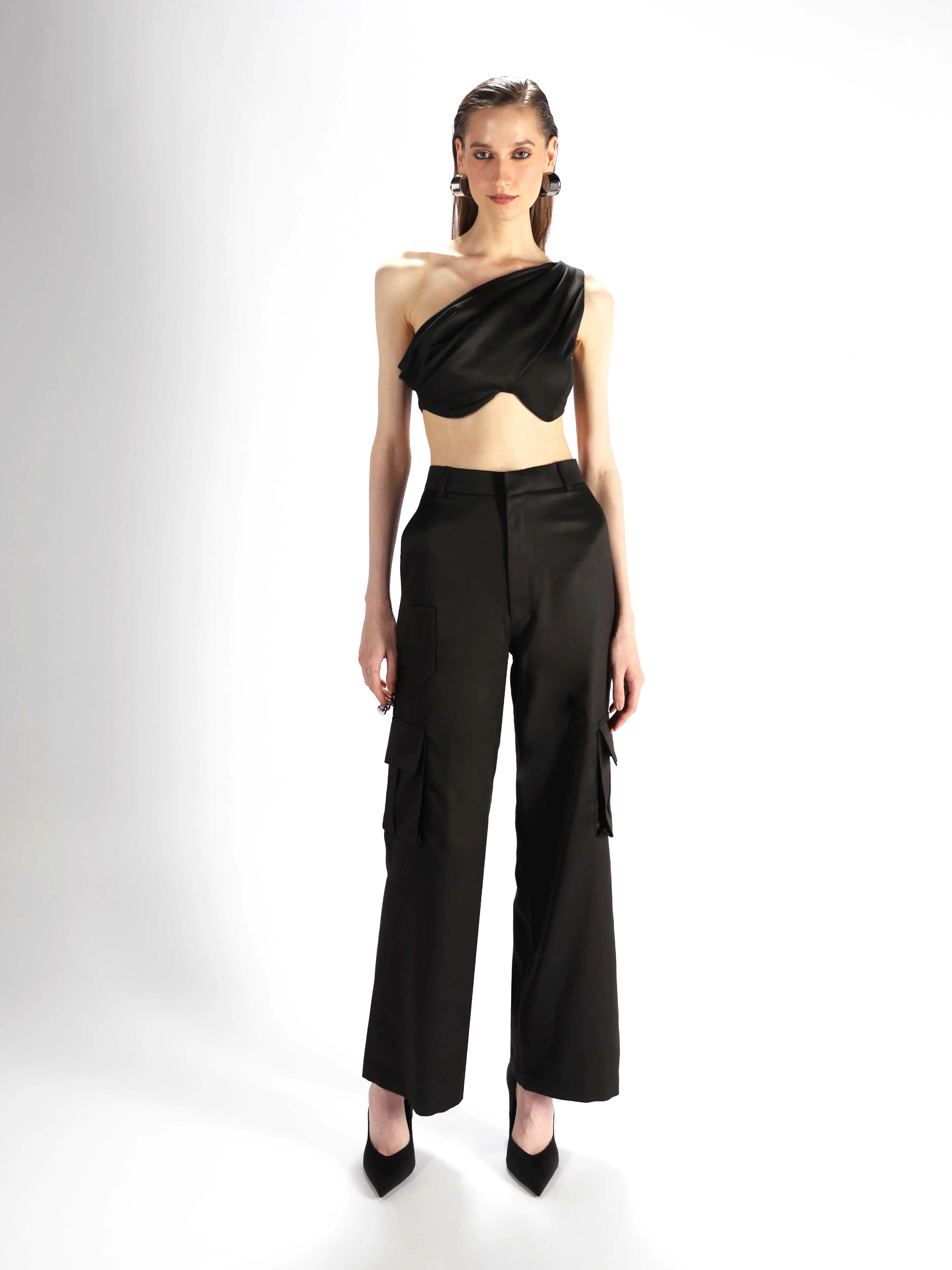 Noire Cargo and Underwire Top Set