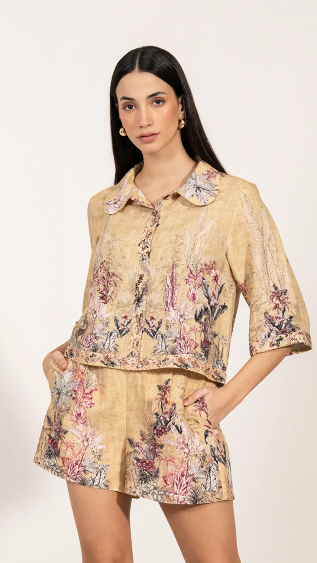 Petra gold cropped collar blouse and shorts