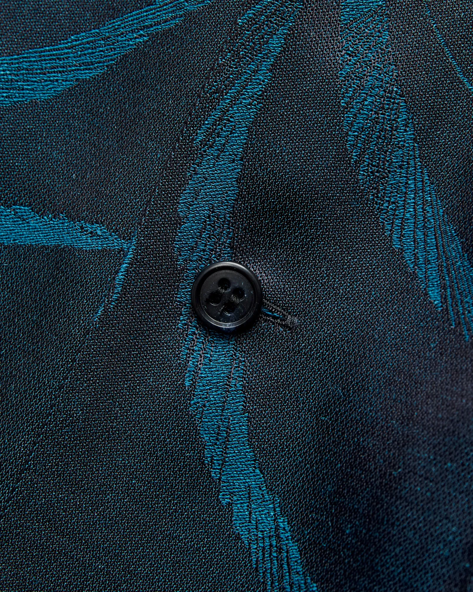 "Mebuki" Pattern Aloha Shirt in Dark Navy