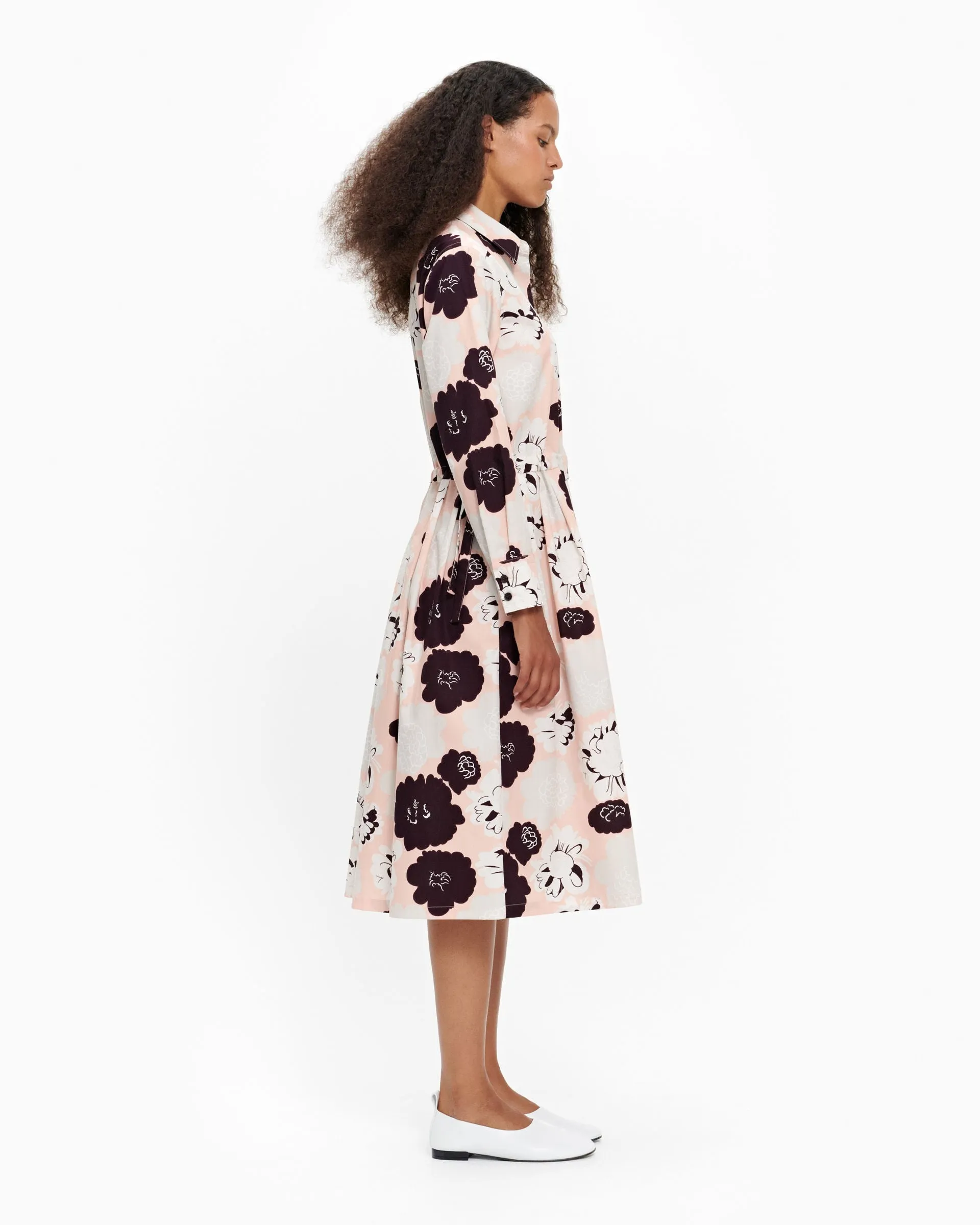 Ruoikko Pieni Pioni dress