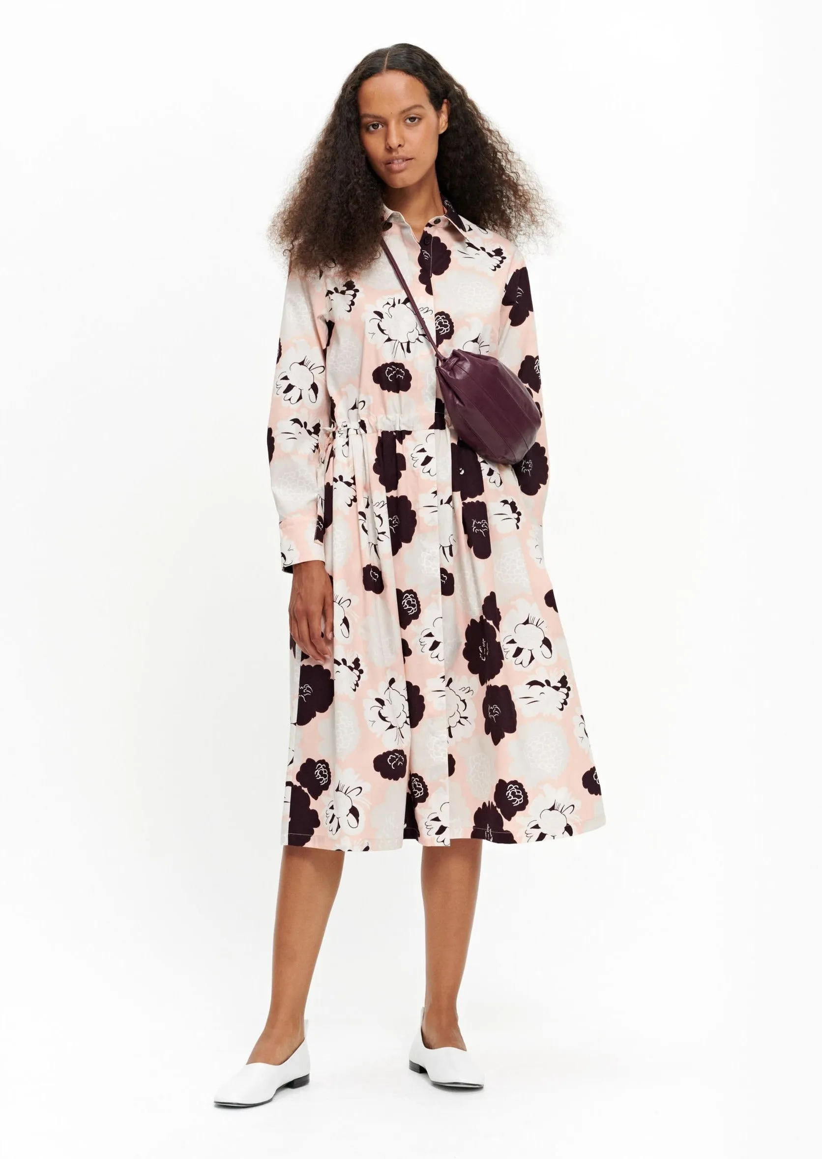 Ruoikko Pieni Pioni dress
