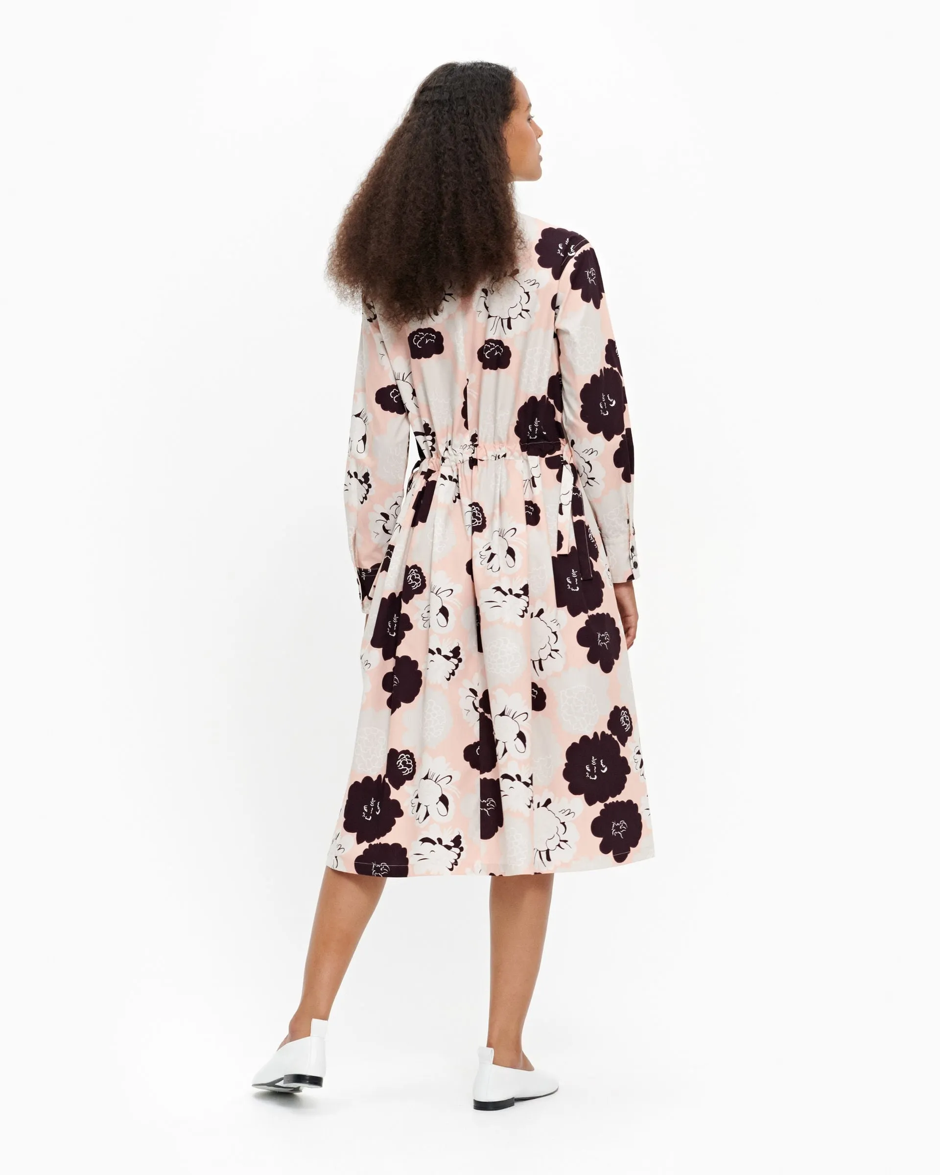 Ruoikko Pieni Pioni dress