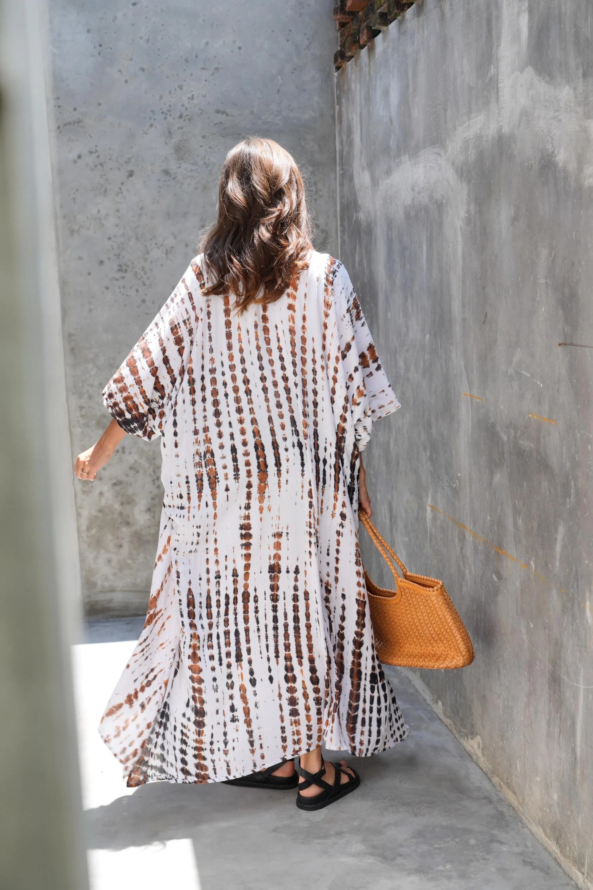Sara Hand Dyed Kimono in White/Brown Multi