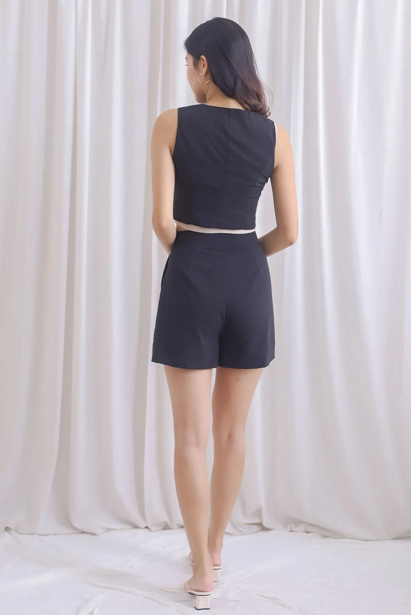 Shea Tailored Shorts In Black
