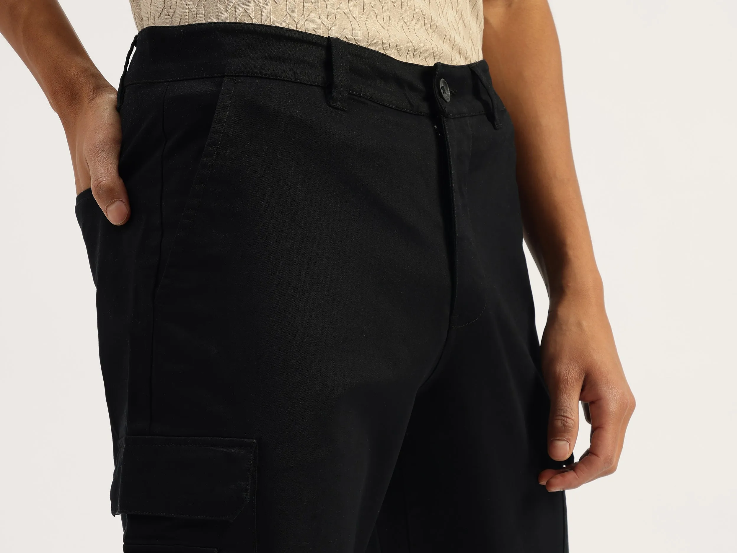 Solid Straight Fit Broken Twill Washed Cargo Pants