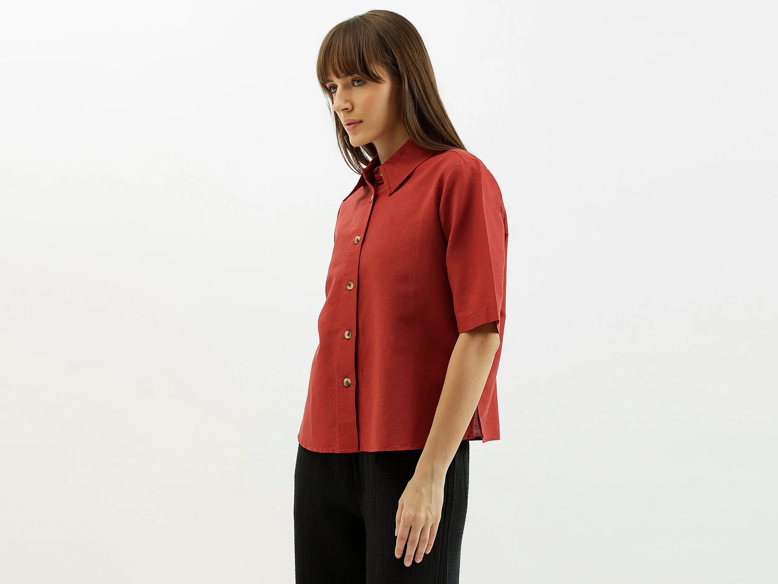 Spread Collar Solid Shirt