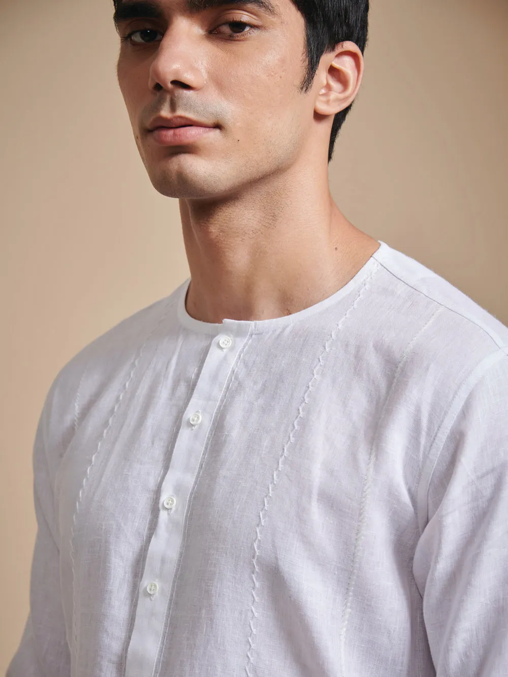 The Irregular Embroidery Round Neck Kurta