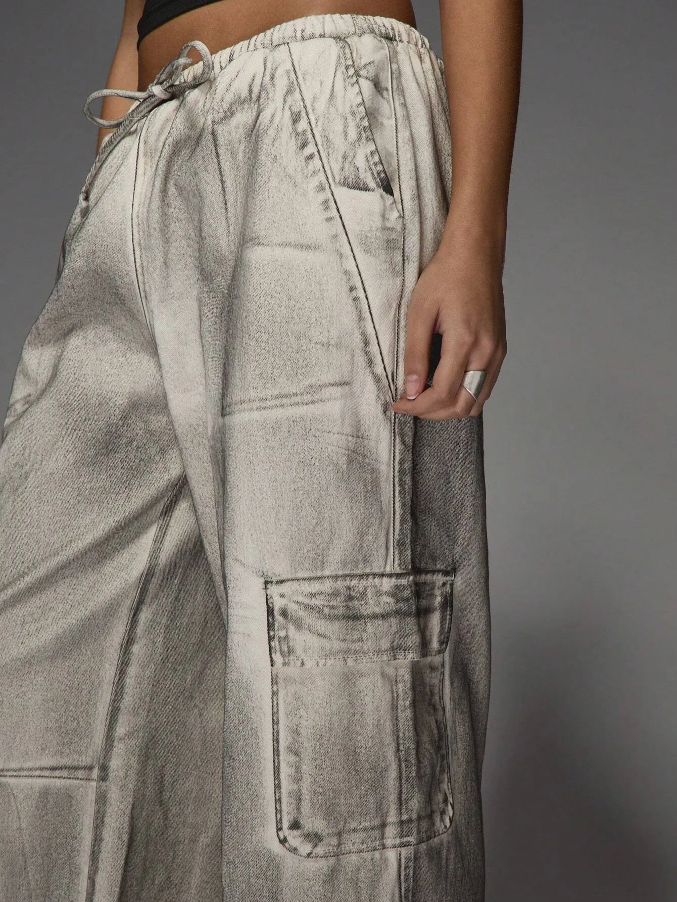 Trendy Oil-Washed Cargo Pants | Stylish Utility Trousers for Any Look