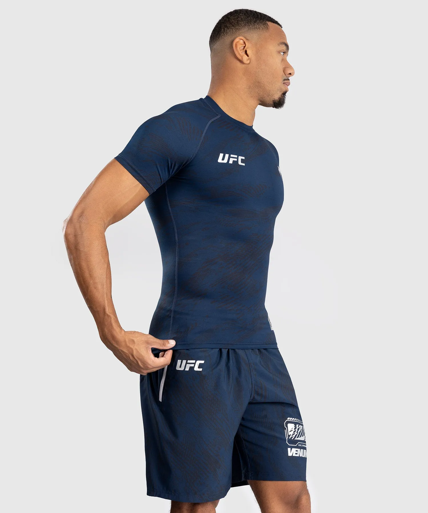 UFC Fusion by Venum Fight Week Performance Rashguard met Korte Mouwen voor Heren - Oceaanblauw