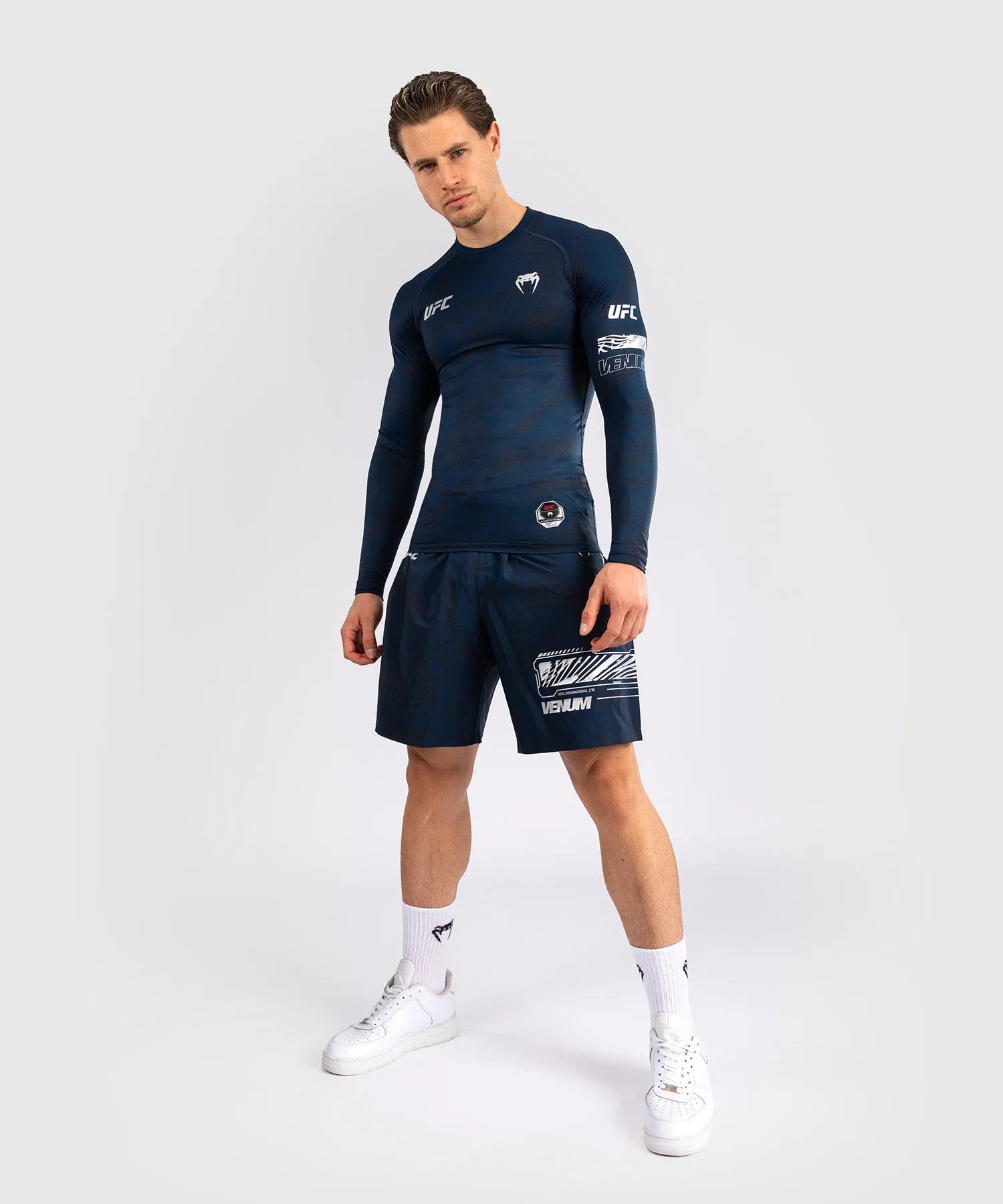 UFC Fusion by Venum Fight Week Rashguard a Manica Lunga Performance per Uomo - Blu oceanico