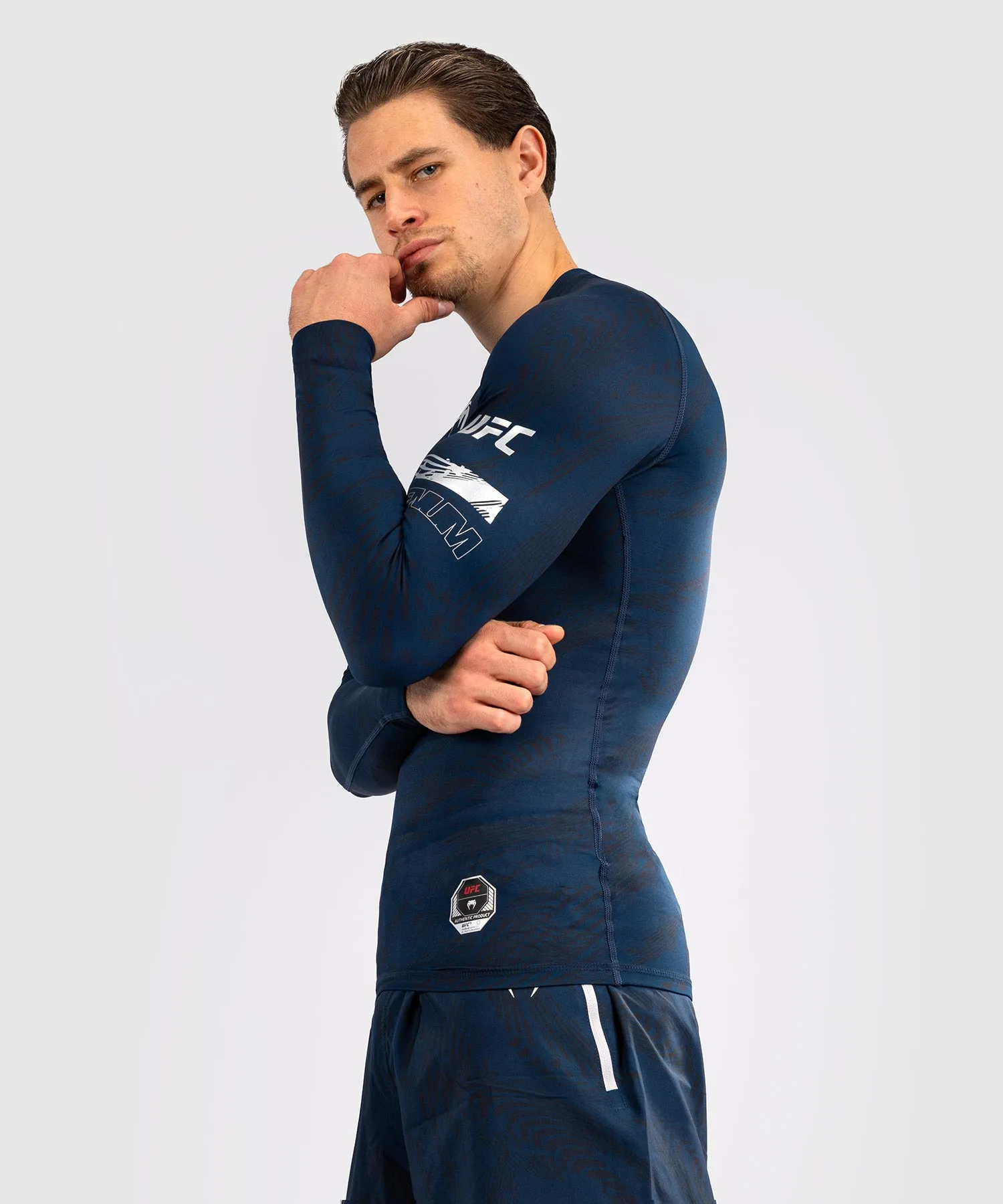 UFC Fusion by Venum Fight Week Rashguard a Manica Lunga Performance per Uomo - Blu oceanico