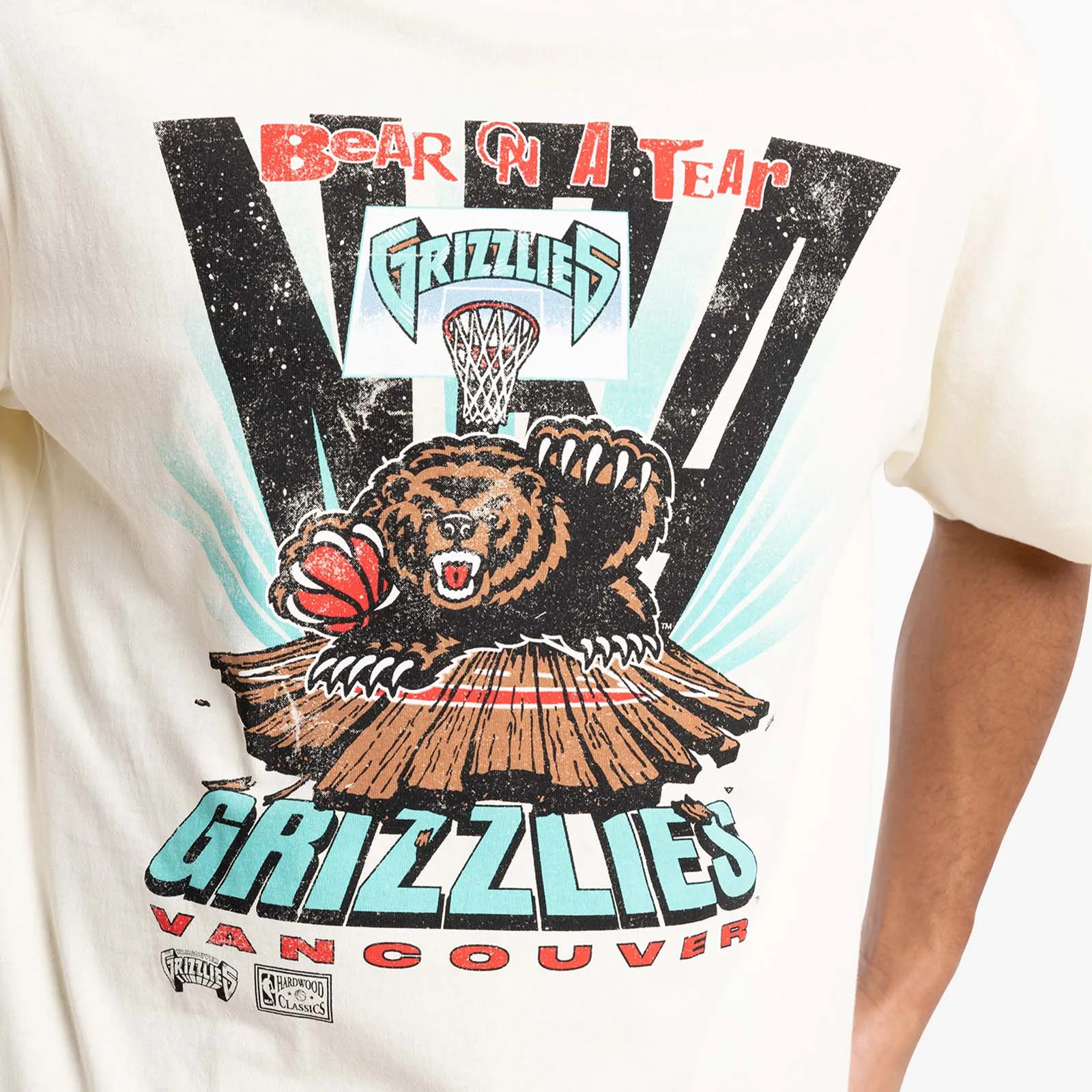 Vancouver Grizzlies Bear On The Tear Tee - Cream