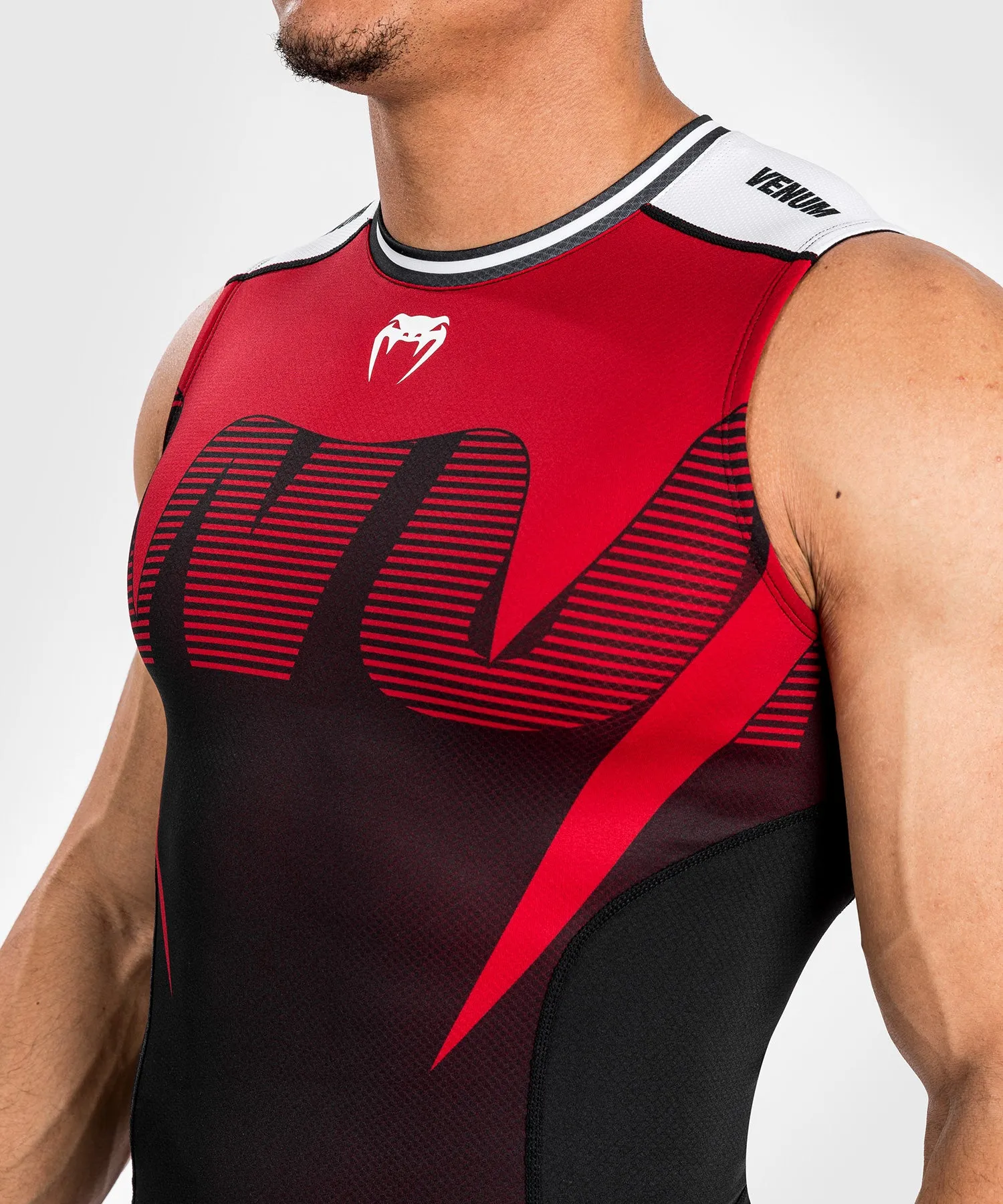 Venum Adrenaline Mouwloze Rashguard Voor Heren - Red