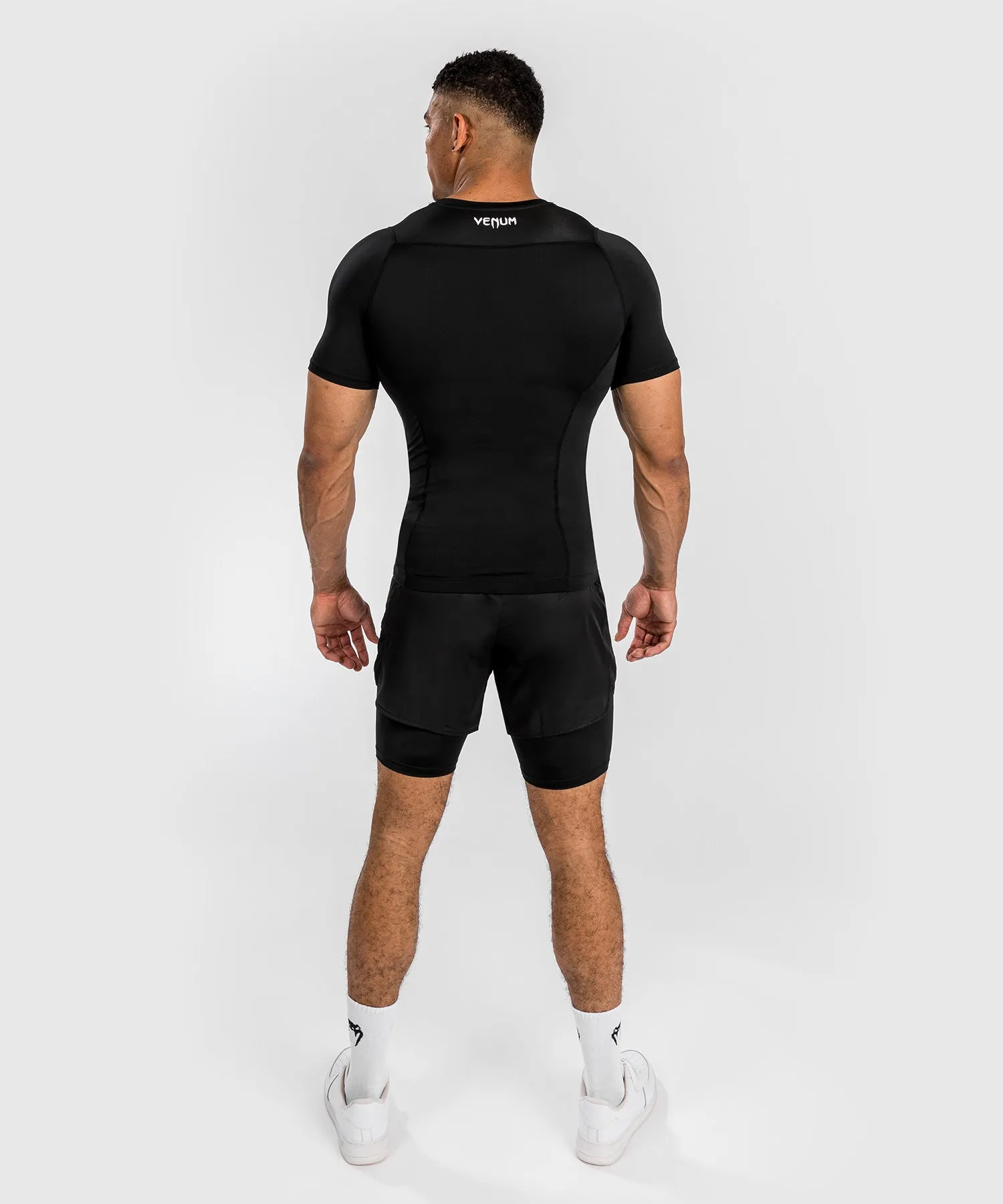 Venum Attack Heren Korte Mouw Rashguard - Zwart/Grijs