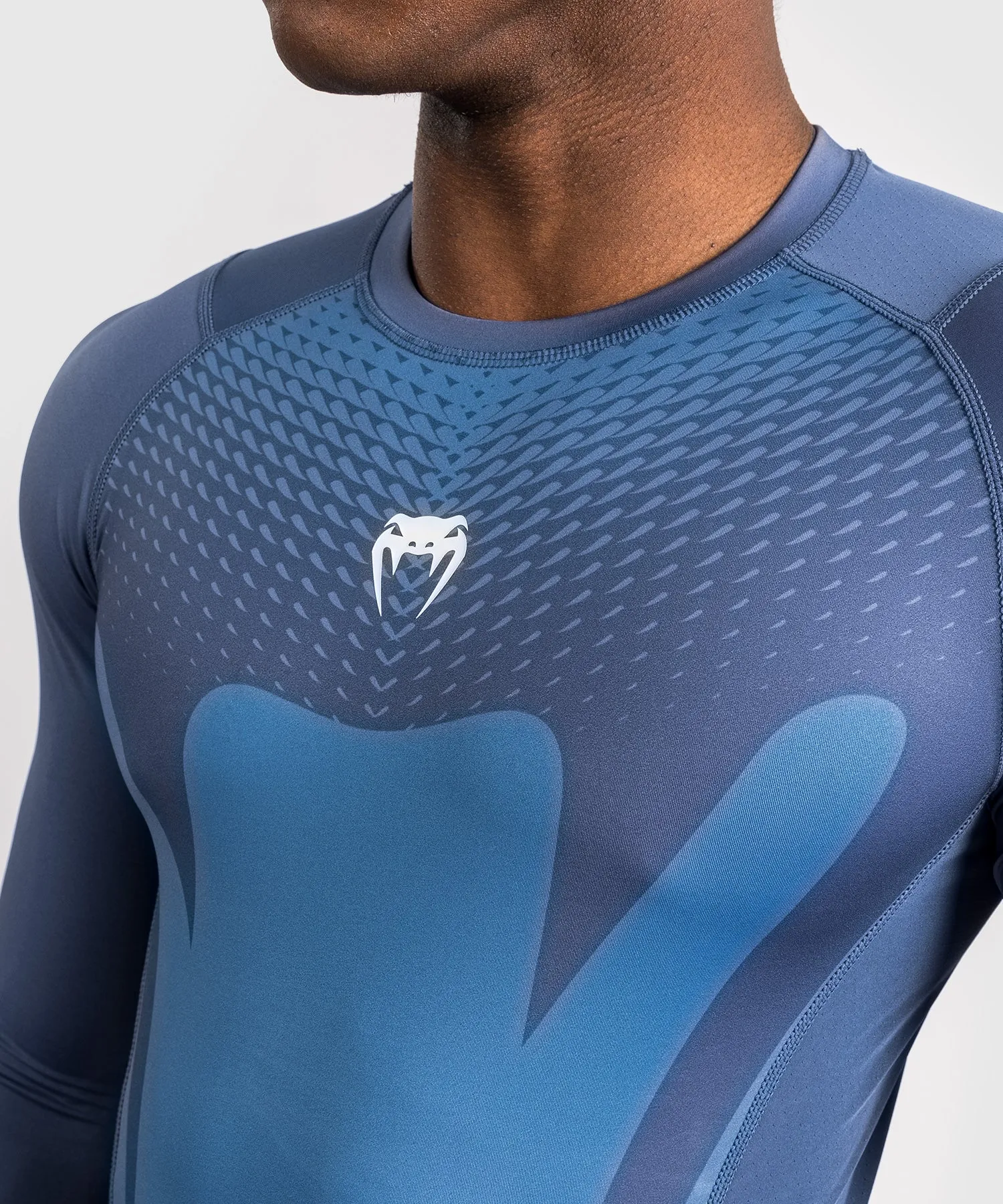 Venum Attack Rashguard a Maniche Lunghe da Uomo - Blu navy