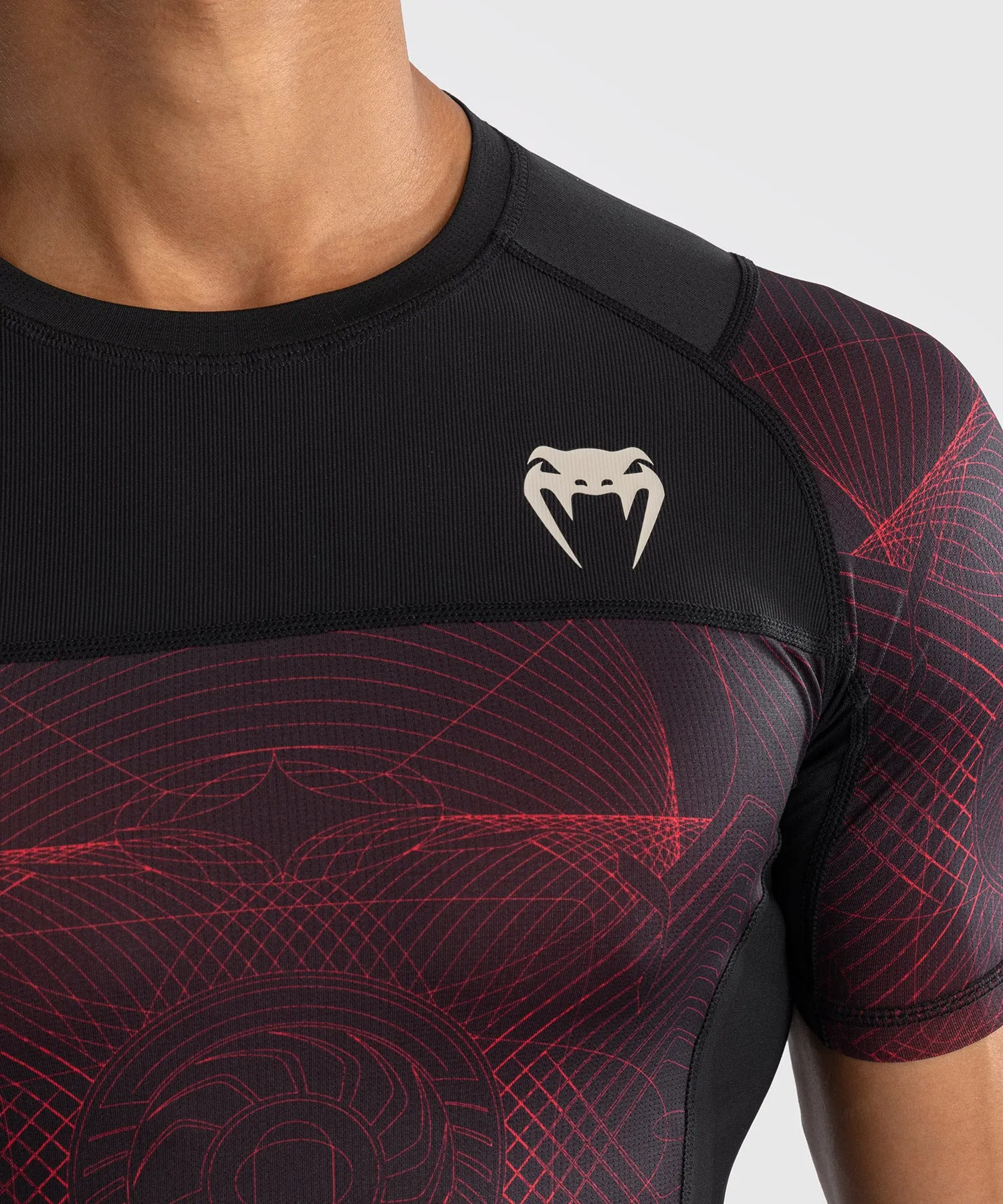 Venum G-Fit Air Korte Mouw Rashguard Heren - Diepzwart / Vuurrood