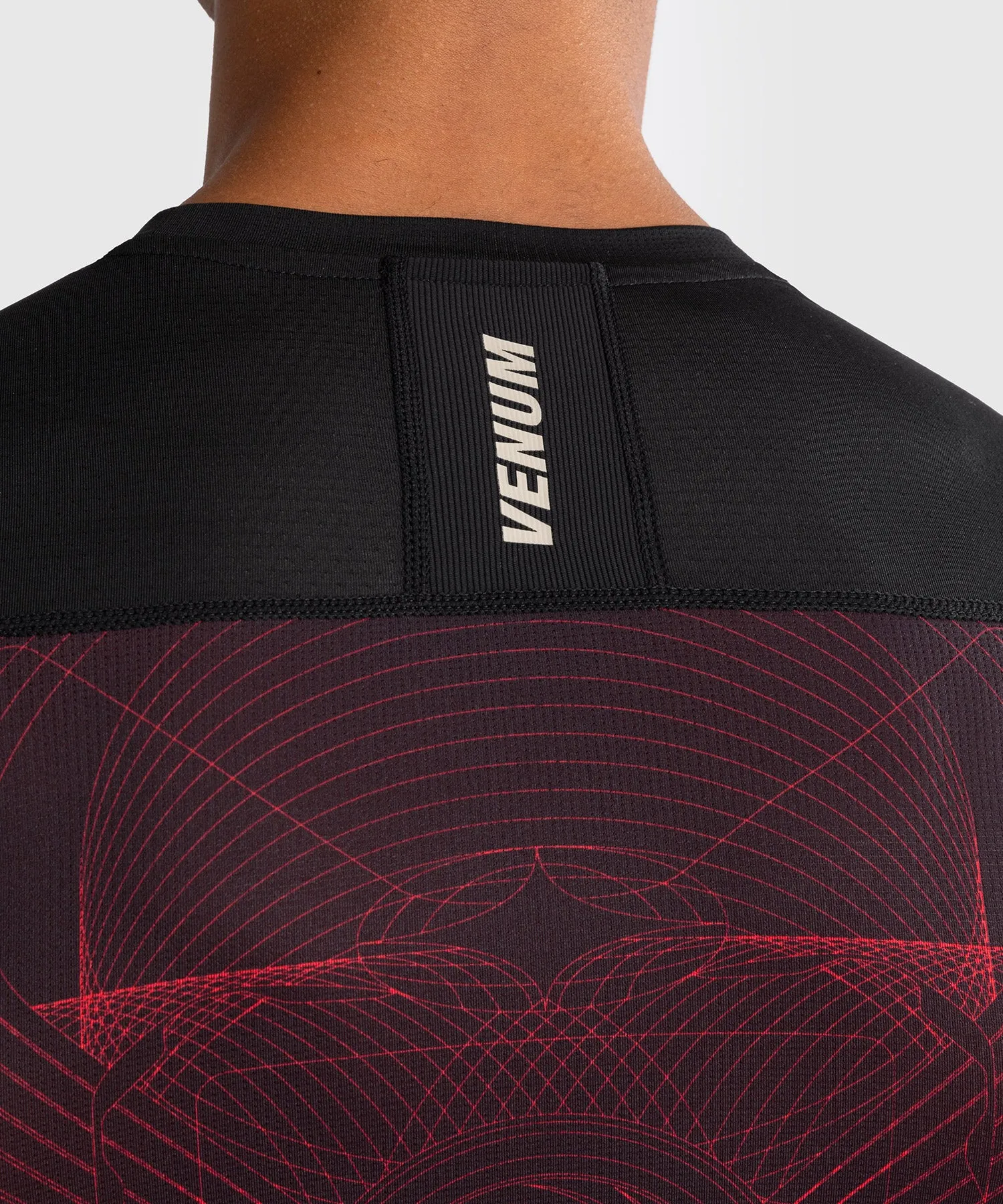 Venum G-Fit Air Korte Mouw Rashguard Heren - Diepzwart / Vuurrood