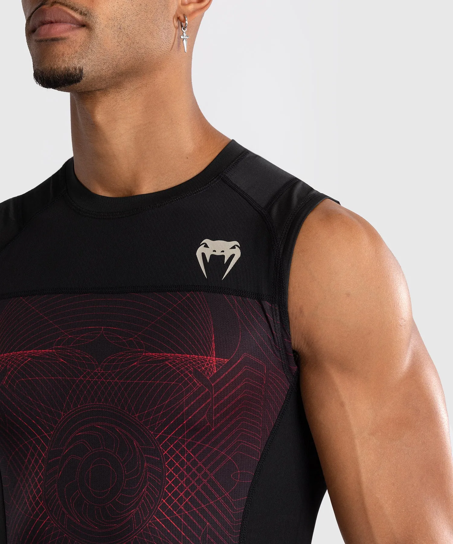 Venum G-Fit Air Mouwloze Rashguard Heren - Diepzwart / Vuurrood