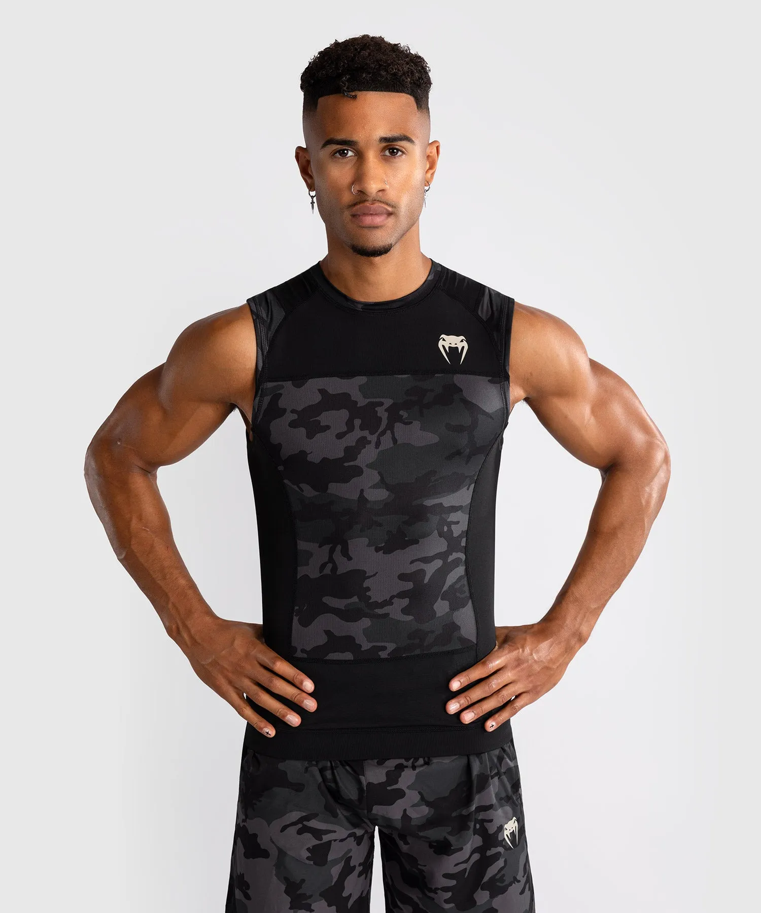 Venum G-Fit Air Rashguard Senza Maniche da Uomo - Camo Urbano Digitale