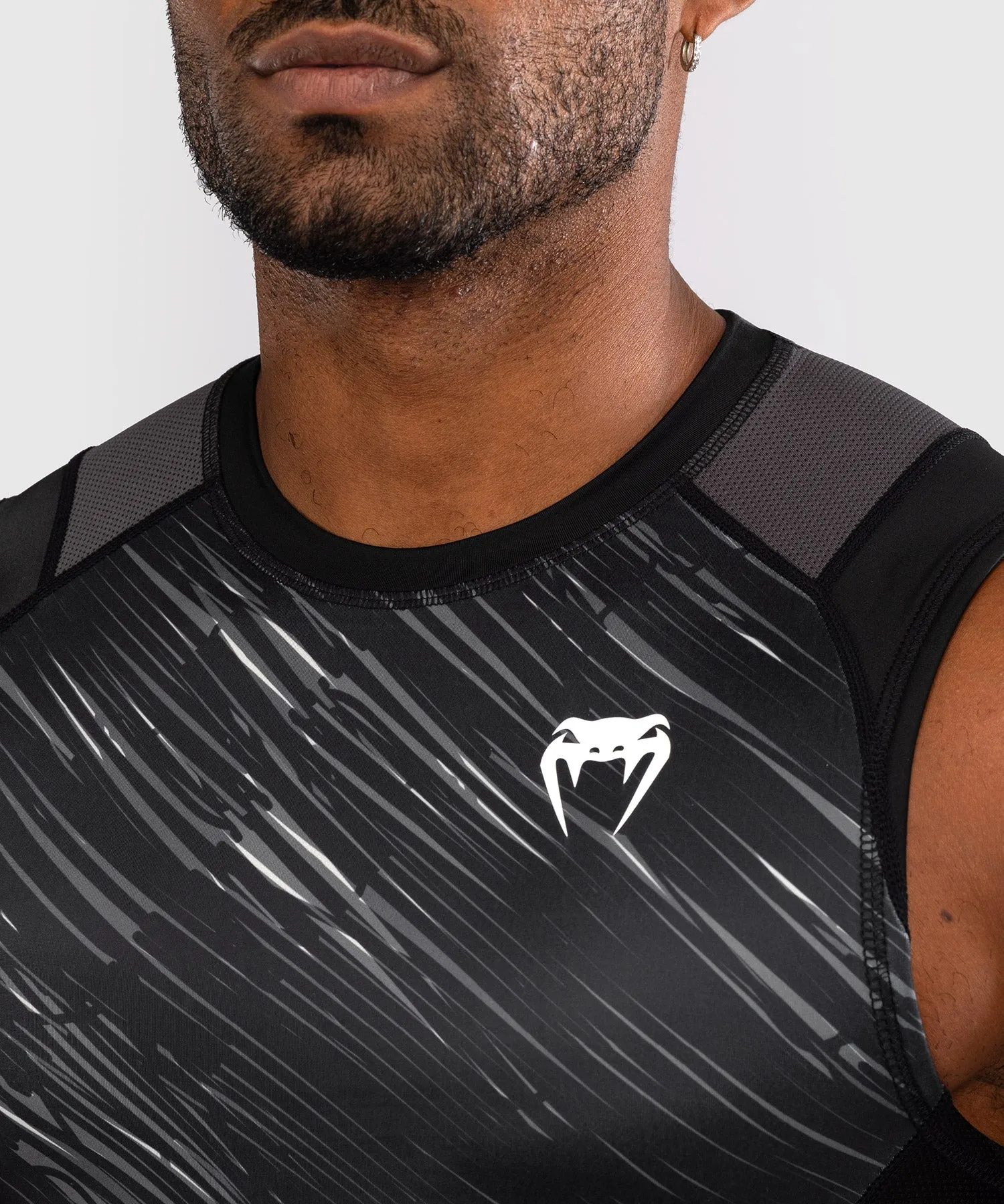 Venum Rapid Mouwloze Rashguard - Zwart/Stormgrijs