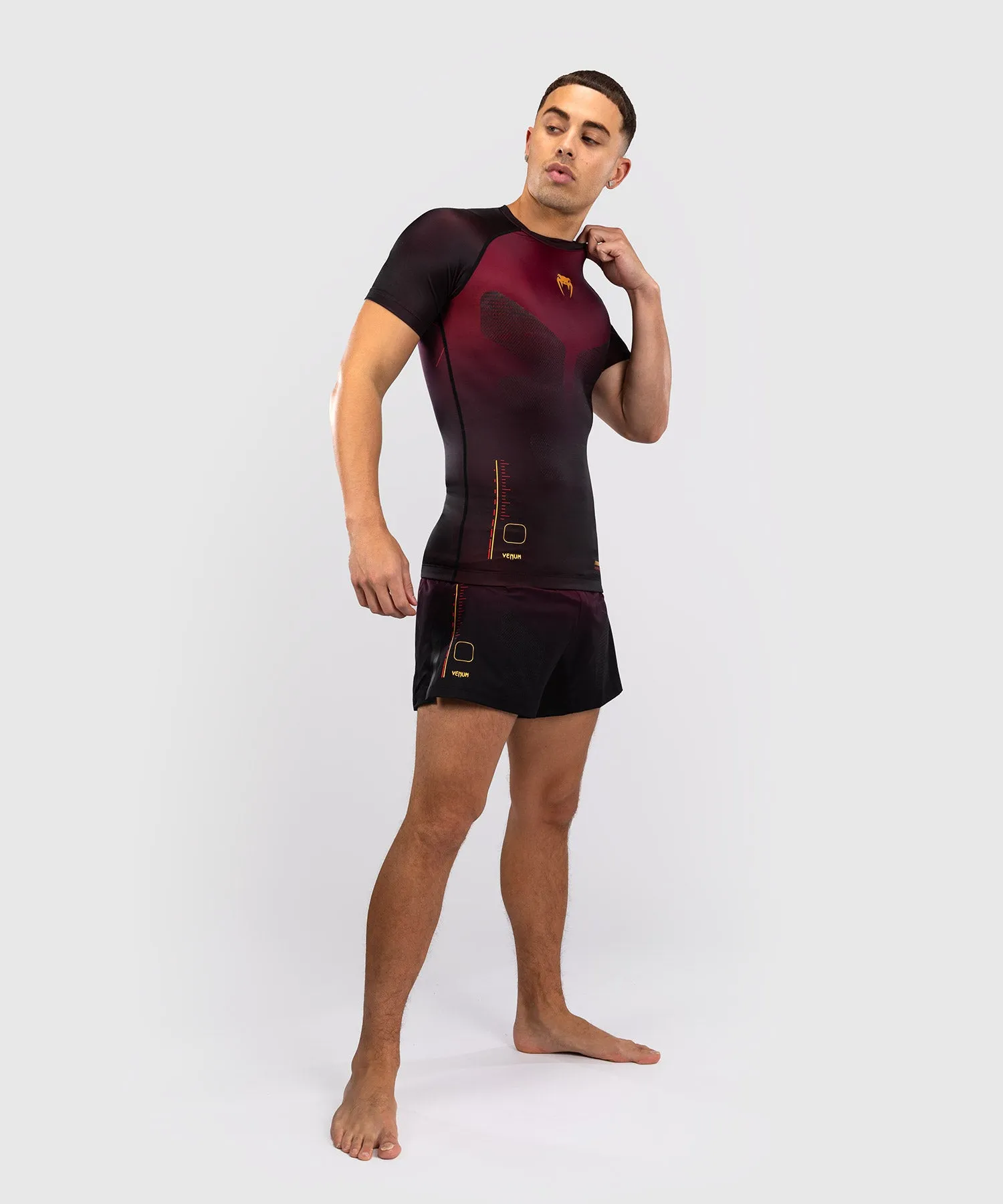 Venum Tactical XT Rashguard a maniche corte da uomo - Nero/Bordeaux/Oro