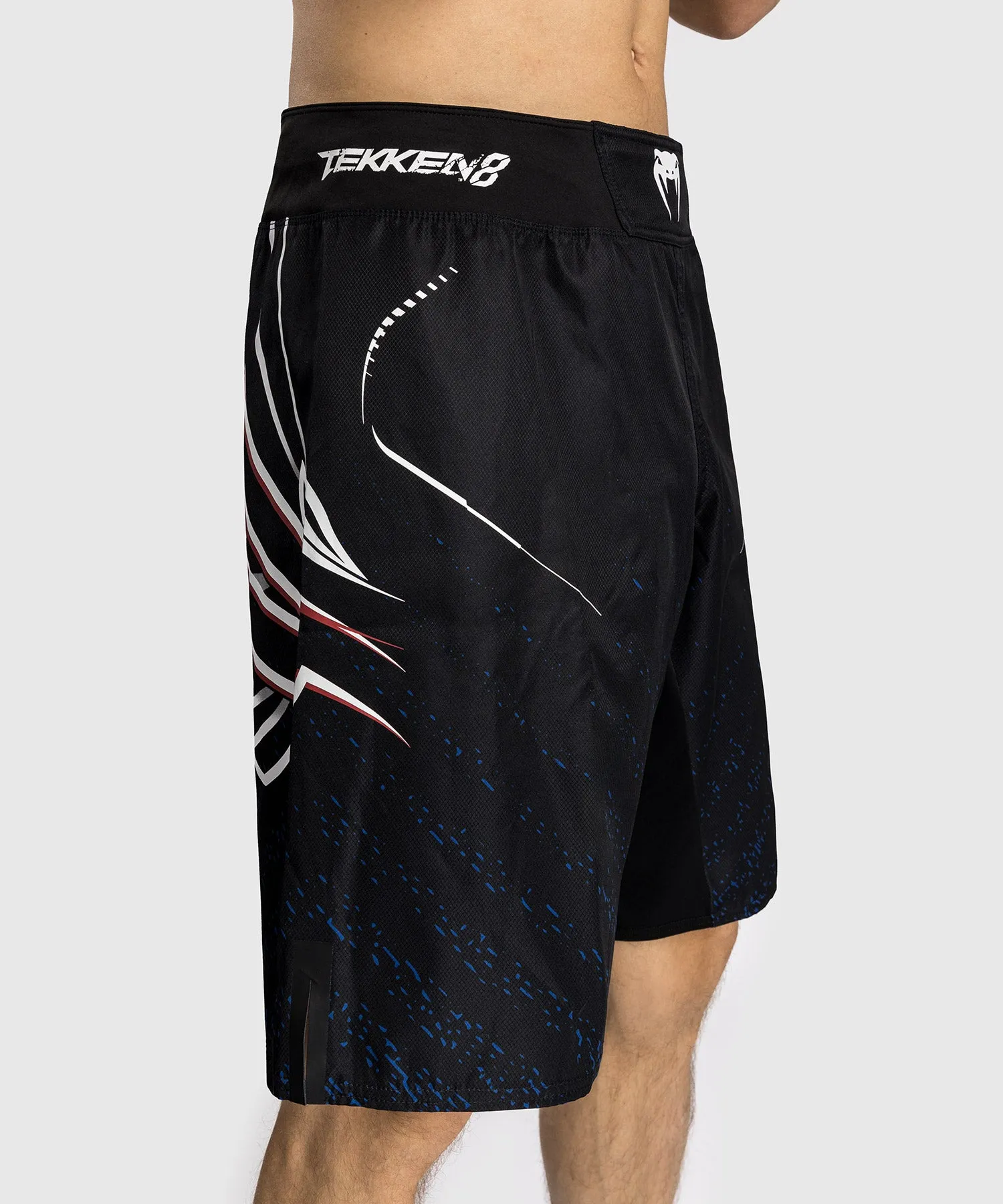 Venum x TEKKEN 8 - Jin Kazama Vecht Shorts - Blauw/Zwart/Wit