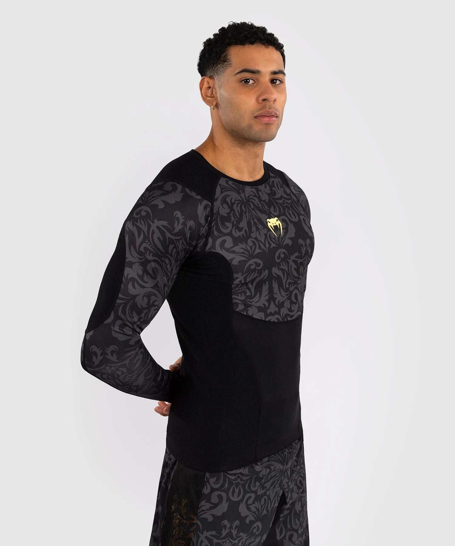 Venum x Topuria Unmatched Edition Maglia a Maniche Lunghe Rashguard - Nero/Oro