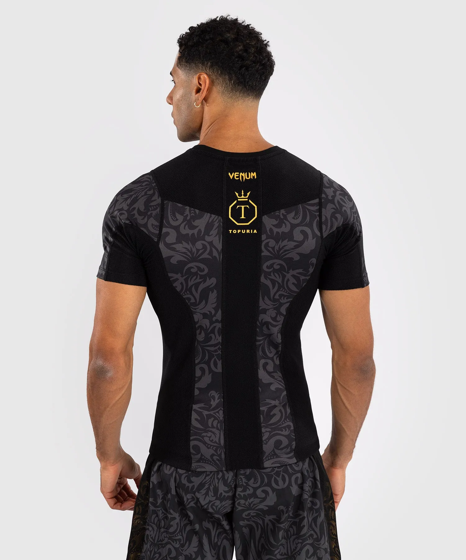 Venum x Topuria Unmatched Edition Maglietta a Maniche Corte Rashguard - Nero/Oro