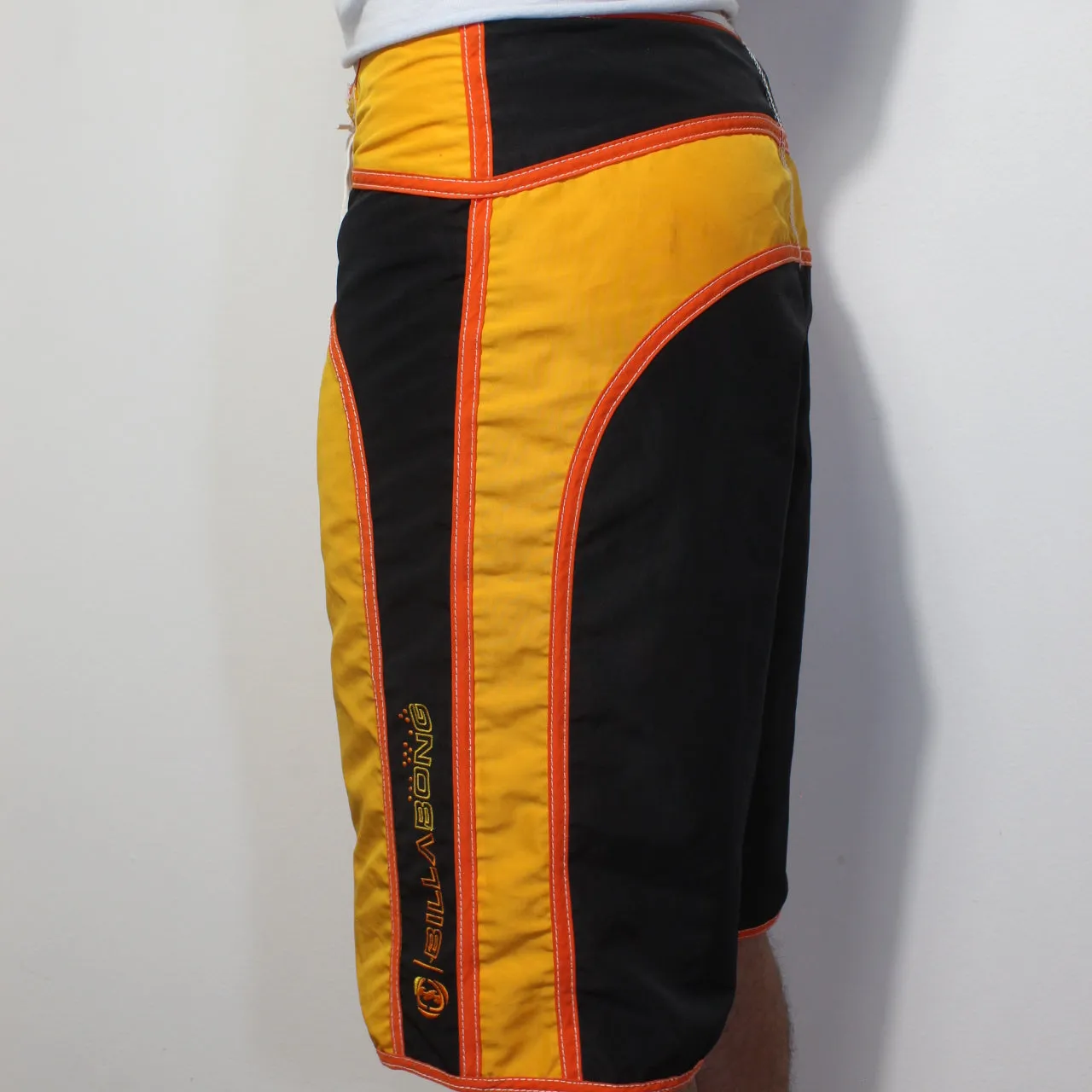 Y2K Billabong boardshorts W31’