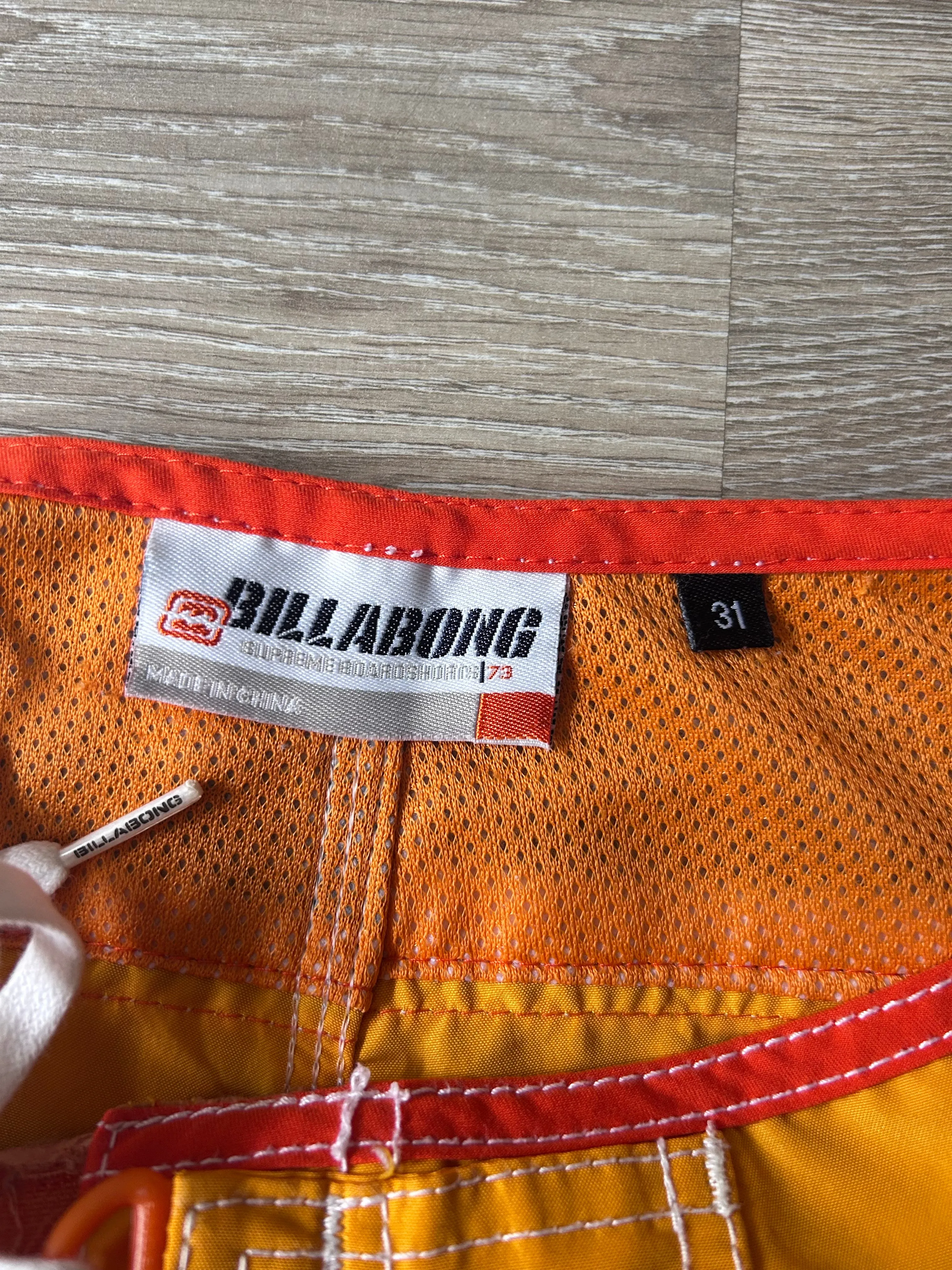 Y2K Billabong boardshorts W31’