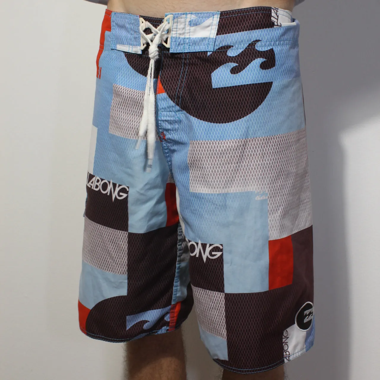 Y2K Billabong boardshorts W32’