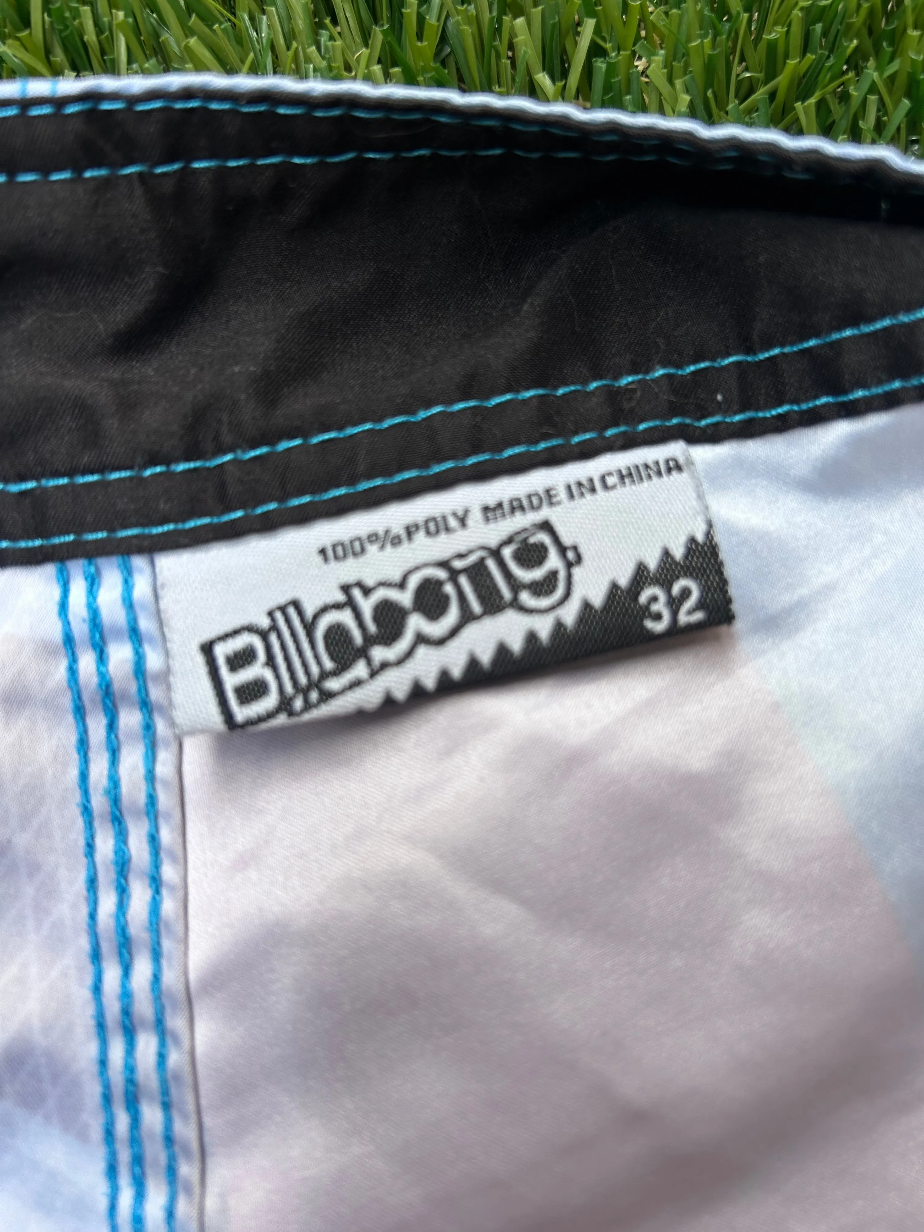 Y2K Billabong boardshorts W32’