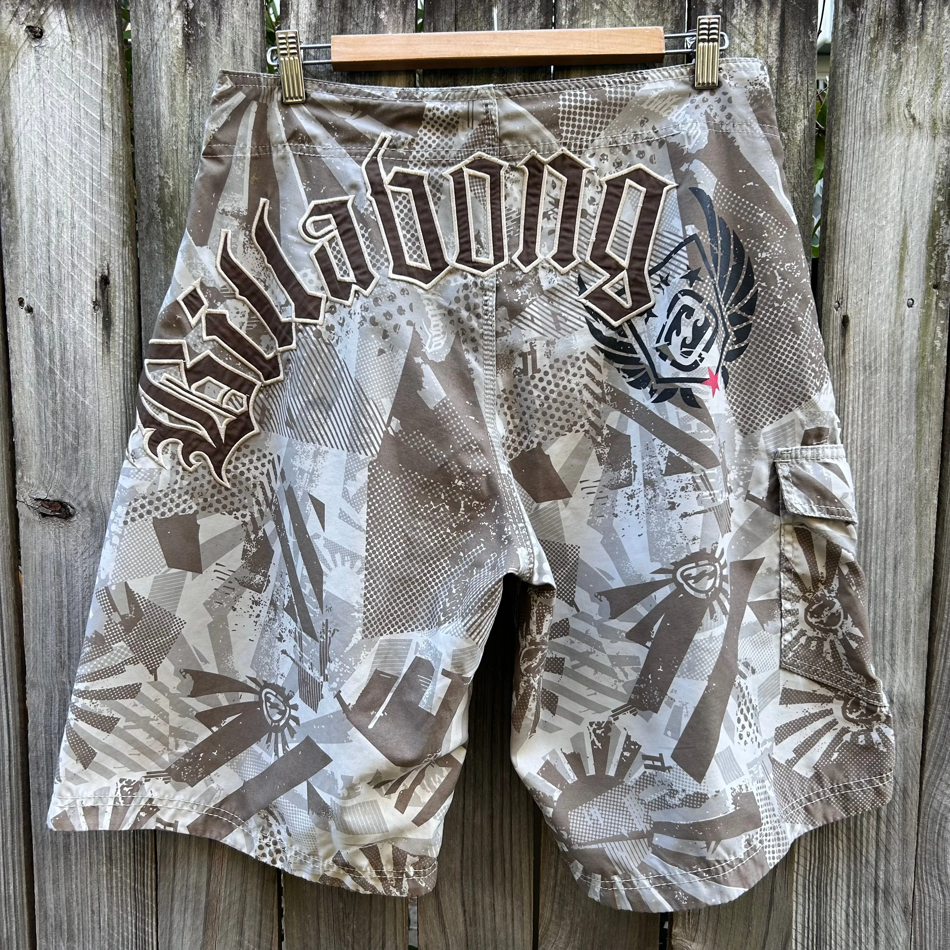 Y2K Billabong boardshorts W33’